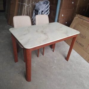 White House Dining Table