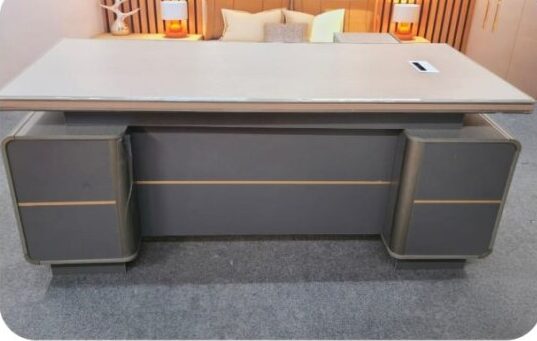 L shape modern CEO & MANAGER office table