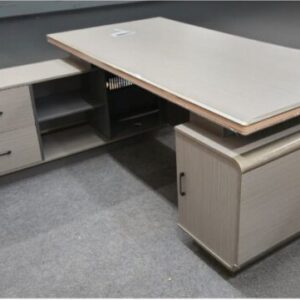 L shape modern CEO & MANAGER office table