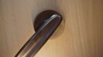 door handle (